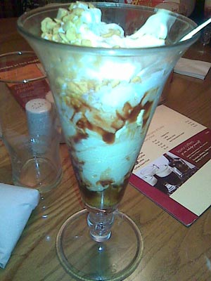 A Honeycomb Explosion sundae